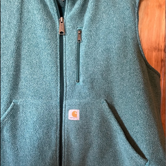 Carhartt fleece Vest - Picture 2 of 4